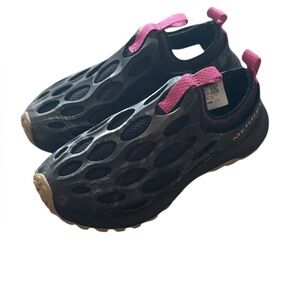 Merrell Women’s Hydro Pull On Runner Shoes Black/Pink Size 6